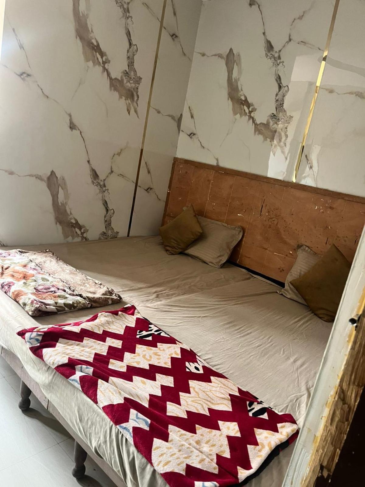 Arora Guest House Amritsar Extérieur photo