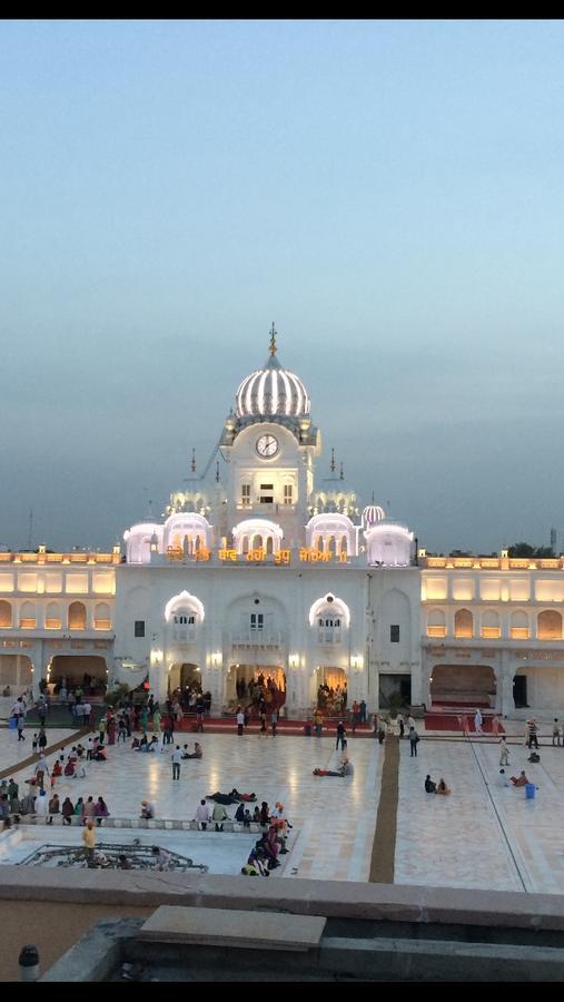 Arora Guest House Amritsar Extérieur photo